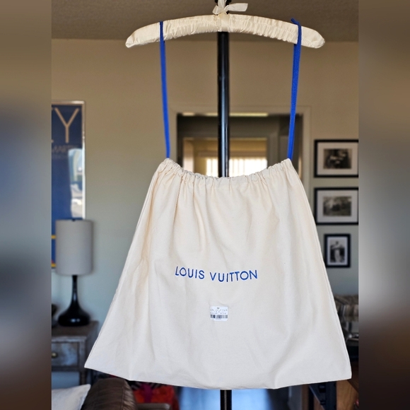 Louis Vuitton Handbags - Louis Vuitton Large Drawstring Dustbag